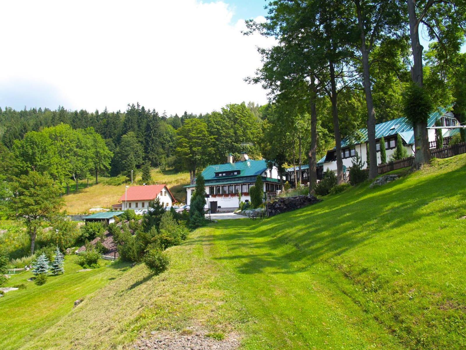 Hotel V Nebi Josefuv Dul Exterior foto